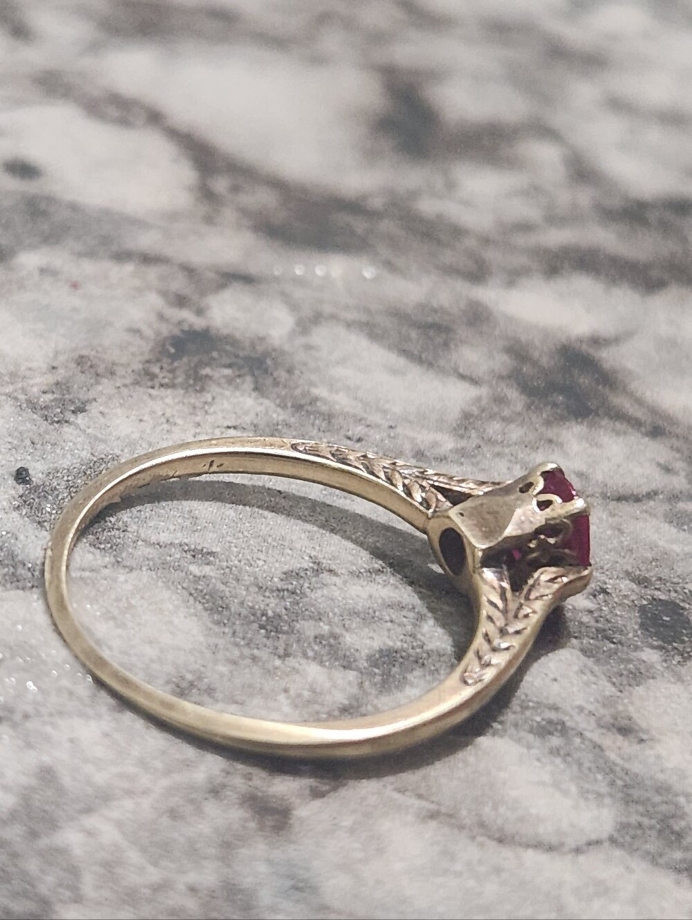 Antique 14k Gold Art Deco 6-pronged Lab Ruby Filigree Solitaire Ring - Picture 13 of 16
